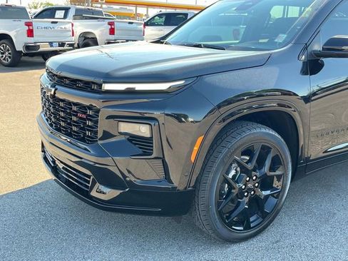 New 2026 Chevrolet Traverse RS FWD image 12