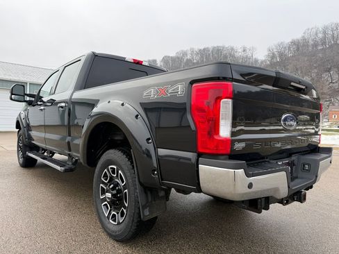 Used 2019 Ford F250 Lariat w/ Lariat Ultimate Package image 8