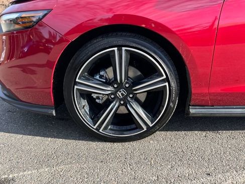 Used 2024 Honda Accord Sport image 28