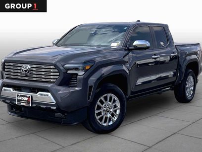 Used 2024 Toyota Tacoma Limited w/ Limited Package (LT)