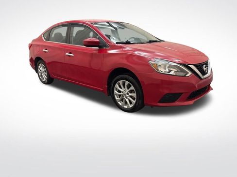 Used 2019 Nissan Sentra SV image 3