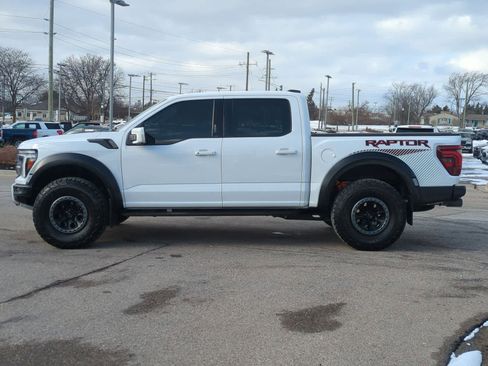Certified 2024 Ford F150 Raptor image 5