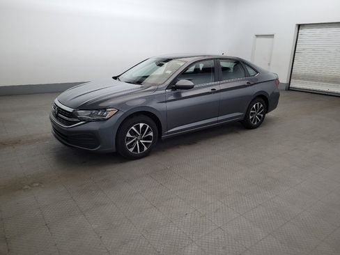 Used 2023 Volkswagen Jetta S FWD image 2