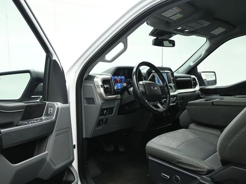 Certified 2021 Ford F150 XLT w/ Equipment Group 301A Mid RWD image 9