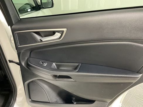 Used 2022 Ford Edge SEL w/ Convenience Package image 22