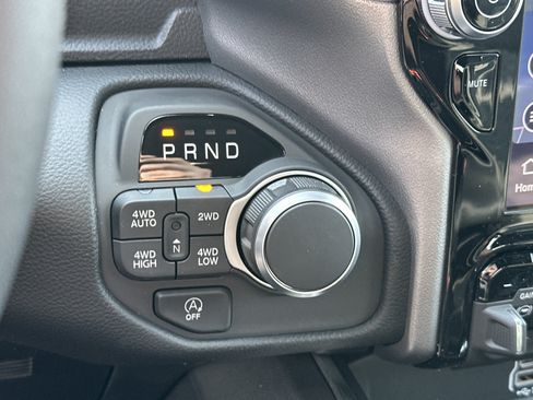 New 2026 RAM 1500 Big Horn AWD/4WD image 7