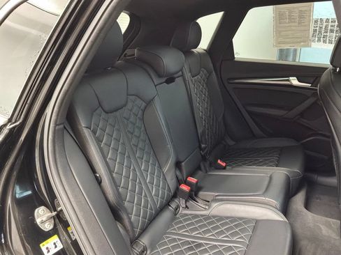Used 2019 Audi SQ5 Prestige w/ Prestige Package AWD/4WD image 25