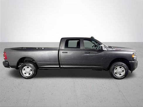 Certified 2024 RAM 2500 Tradesman w/ Safety Group AWD/4WD image 6