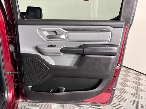 Used 2019 RAM 1500 Big Horn AWD/4WD image 43