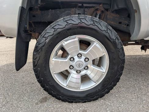 Used 2012 Toyota Tacoma 4x4 Double Cab w/ TRD Sport Pkg image 26