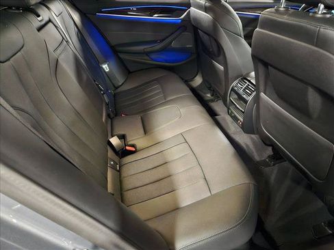 Used 2023 BMW 530i w/ Premium Package RWD image 20