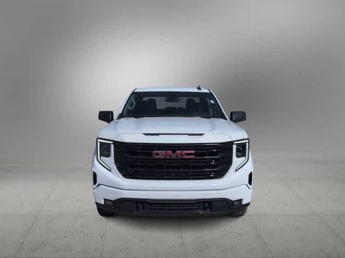 Used 2022 GMC Sierra 1500 Elevation AWD/4WD image 3