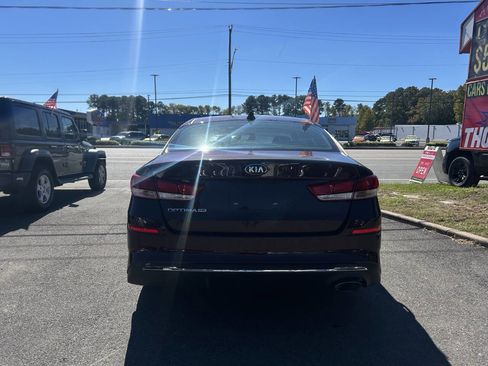 Used 2020 Kia Optima LX image 6