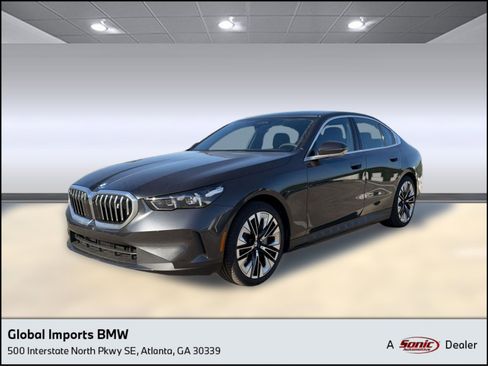 New 2026 BMW i5 eDrive40 RWD image 1