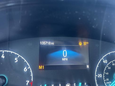 Used 2020 Ford Transit 250 Medium Roof image 22