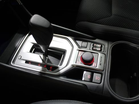 Used 2022 Subaru Forester Premium image 17