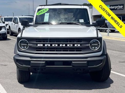 New 2025 Ford Bronco 4-Door AWD/4WD image 6