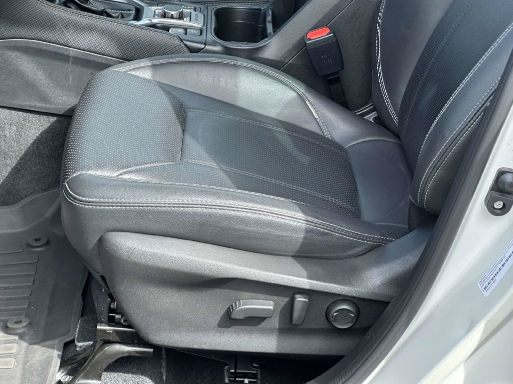 Certified 2022 Subaru Forester Limited AWD/4WD image 14