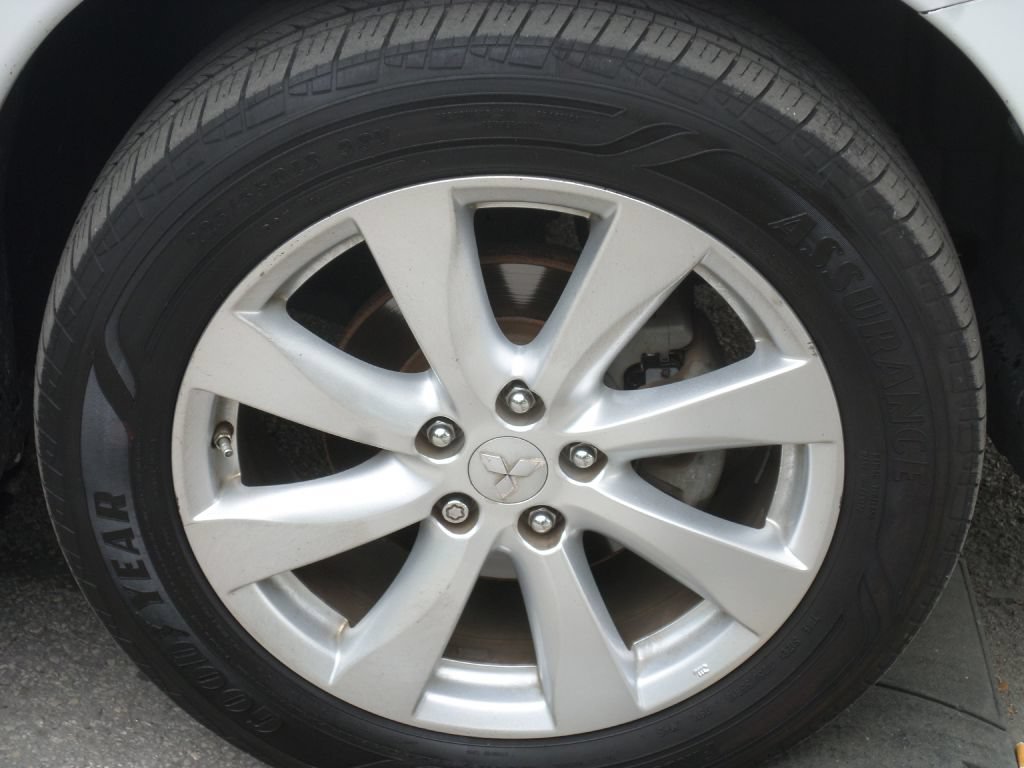 Used 2014 Mitsubishi Outlander Sport ES FWD image 17