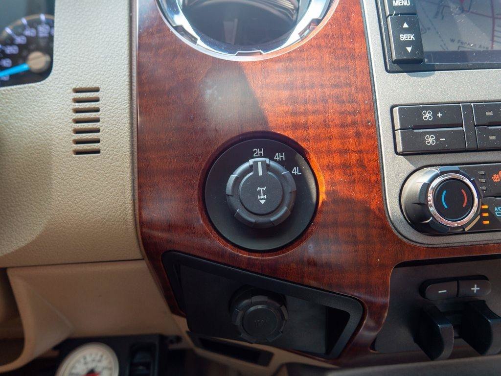 Used 2012 Ford F250 King Ranch w/ King Ranch w/Chrome Pkg AWD/4WD image 27