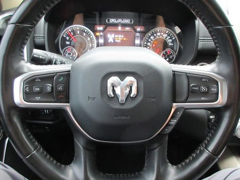 Used 2021 RAM 1500 Laramie image 28