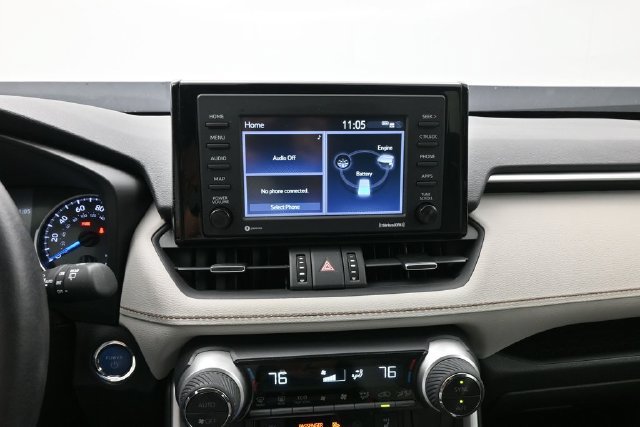 Used 2021 Toyota RAV4 XLE Premium AWD/4WD image 12