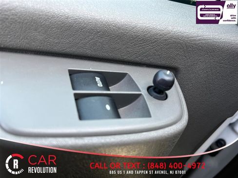 Used 2020 Chevrolet Express 3500 LT w/ LT Preferred Equipment Group RWD image 35