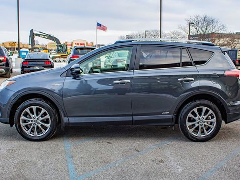Used 2016 Toyota RAV4 Limited image 4