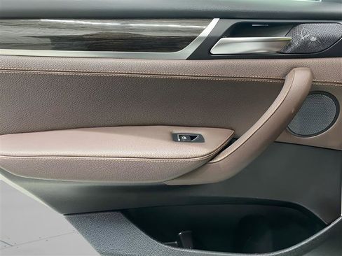 Used 2016 BMW X3 xDrive28i image 11