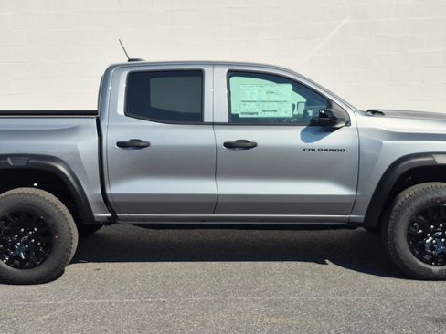 New 2026 Chevrolet Colorado Trail Boss AWD/4WD image 10