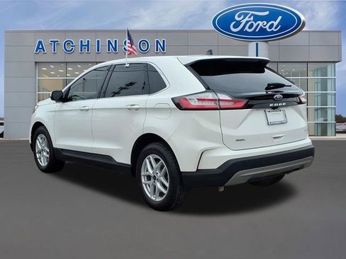 Certified 2022 Ford Edge SEL w/ Convenience Package image 7