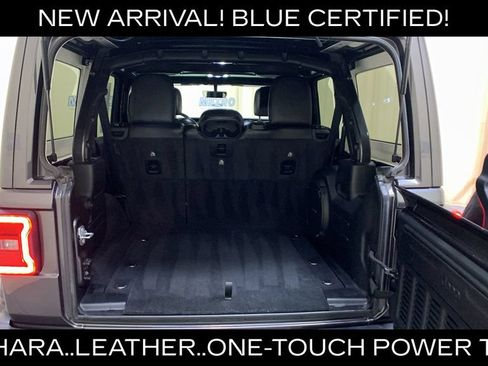 Used 2020 Jeep Wrangler Unlimited Sahara AWD/4WD image 18