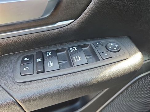 Used 2023 RAM 1500 Big Horn image 21