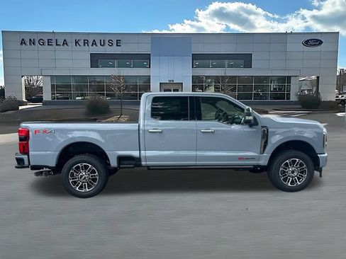 New 2026 Ford F350 Platinum w/ Platinum Plus Package AWD/4WD image 9