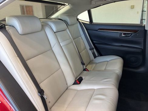 Used 2015 Lexus ES 350 image 14