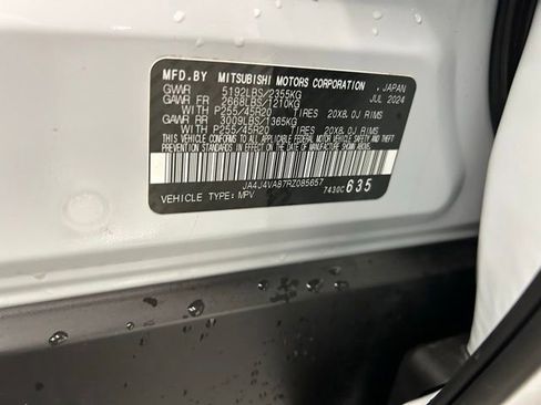 Used 2024 Mitsubishi Outlander SE image 33