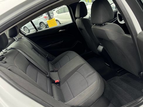 Used 2017 Chevrolet Cruze LS w/ LS Fleet Convenience Package image 9