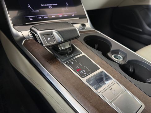 Used 2020 Audi A6 3.0T Premium Plus image 17