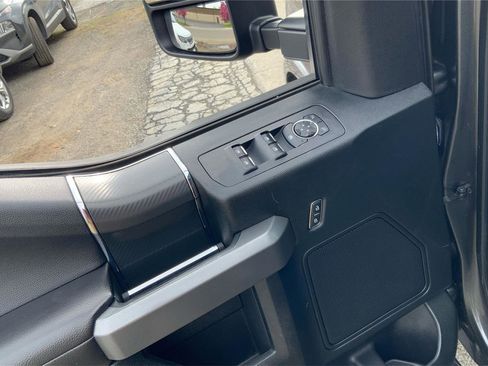Used 2018 Ford F150 XLT w/ Equipment Group 302A Luxury AWD/4WD image 21