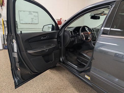 Used 2011 GMC Acadia SLT AWD/4WD image 6
