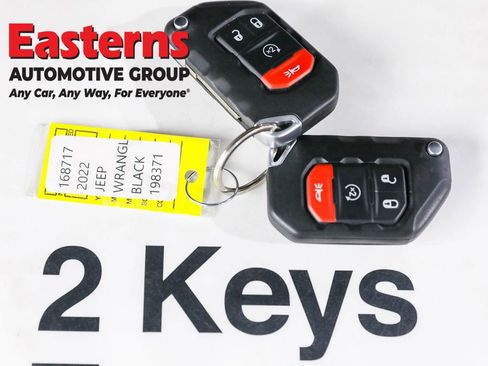 Used 2022 Jeep Wrangler Unlimited Sahara AWD/4WD image 24