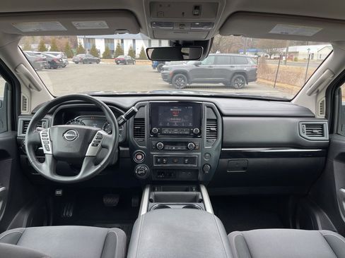 Certified 2024 Nissan Titan SV w/ SV Convenience Package image 8