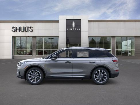 New 2026 Lincoln Corsair Premiere image 3