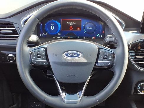 Used 2022 Ford Escape Titanium w/ Class II Trailer Tow Package AWD/4WD image 22
