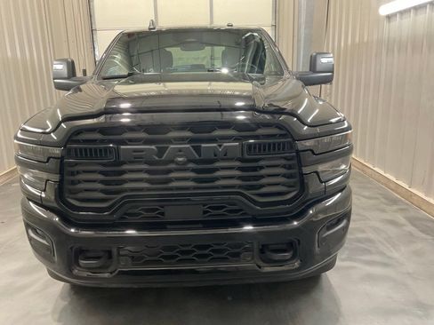 Used 2026 RAM 2500 Big Horn AWD/4WD image 5