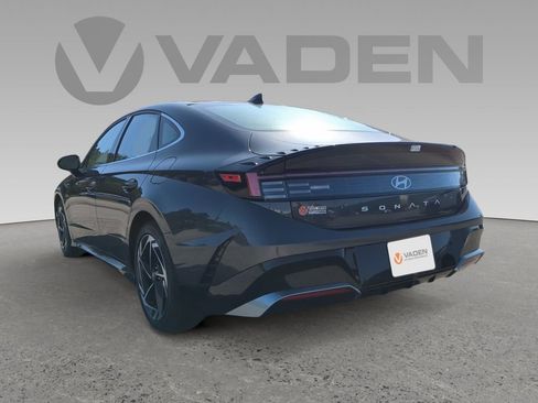 New 2024 Hyundai Sonata SEL w/ Convenience Package image 3