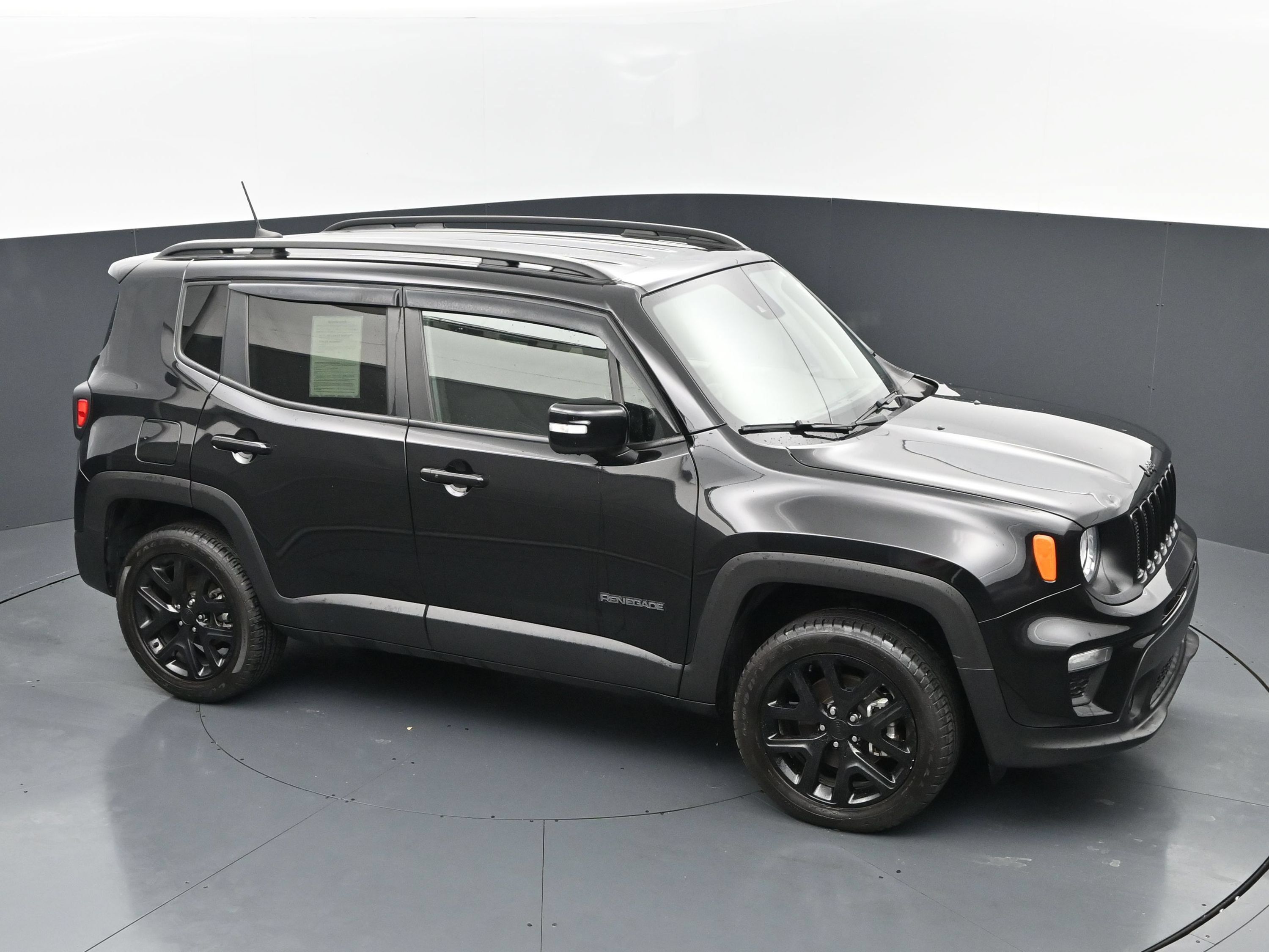 Used 2023 Jeep Renegade Altitude AWD/4WD image 32