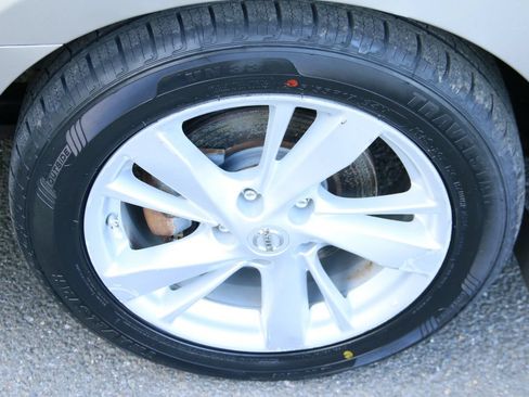 Used 2014 Nissan Altima 2.5 SL w/ Technology Package FWD image 30