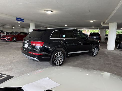 Used 2018 Audi Q7 3.0T Premium Plus AWD/4WD image 7