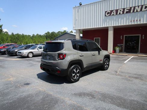 Used 2021 Jeep Renegade Trailhawk w/ Trailer Tow Group AWD/4WD image 12